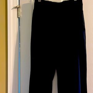 Nylon & spandex flare leg with pockets